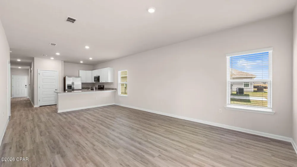 7348 John Levitow Lane Panama City, FL 32404