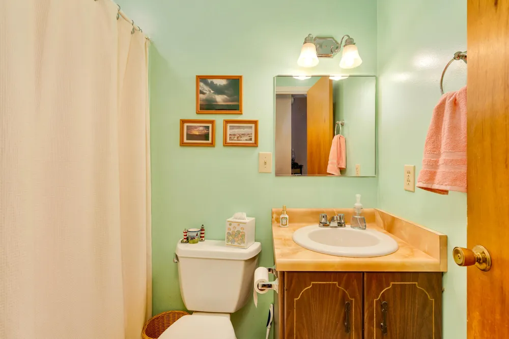 912 Crest Drive Chickamauga, GA 30707