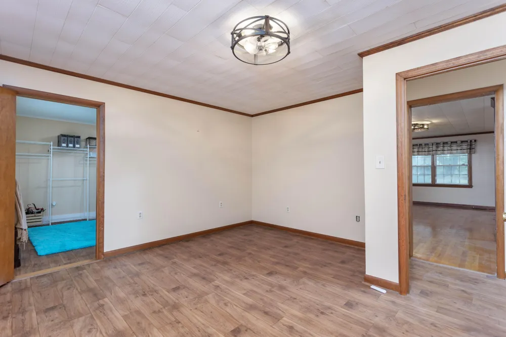 123 Leggett Road Sale Creek, TN 37373