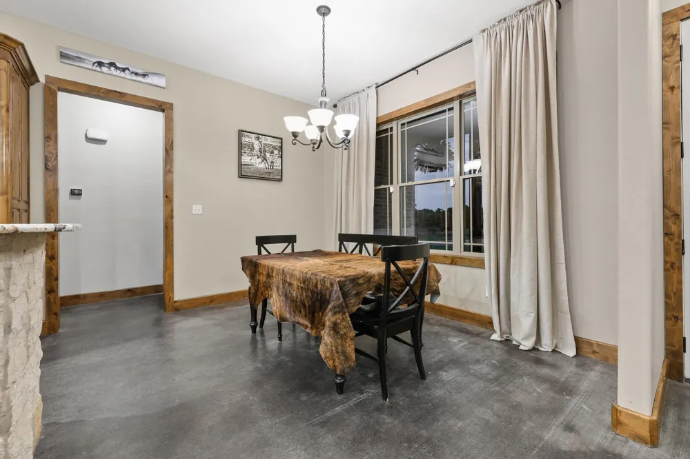 7106 County Road 4729 #2 Commerce, TX 75428