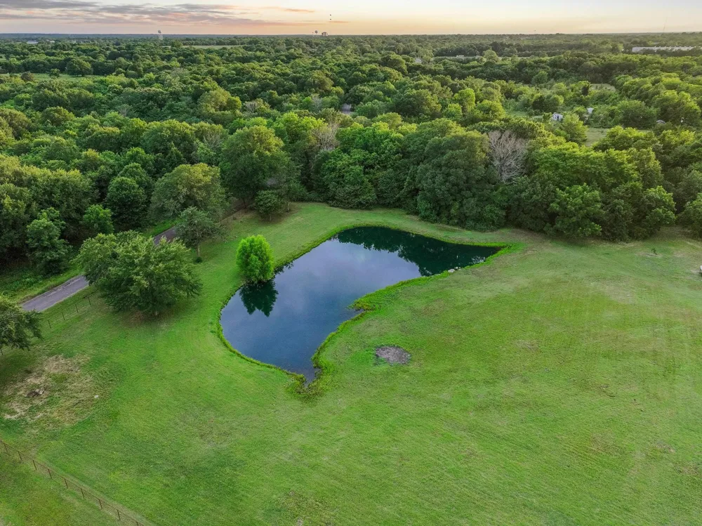 7106 County Road 4729 #2 Commerce, TX 75428