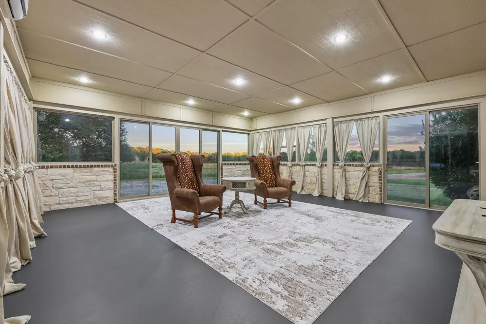 7106 County Road 4729 #2 Commerce, TX 75428