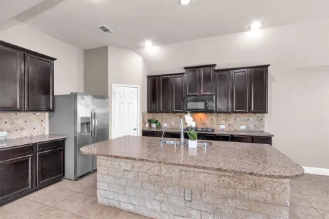 9515 Alabaster Oaks Lane