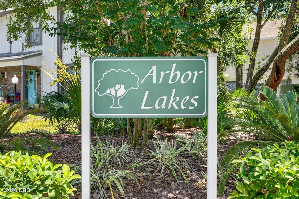 5 Arbor Lake Park Ormond Beach, FL 32174