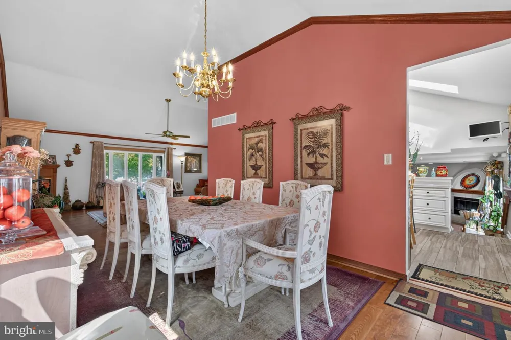 1127 HOWER LANE Philadelphia, PA 19115