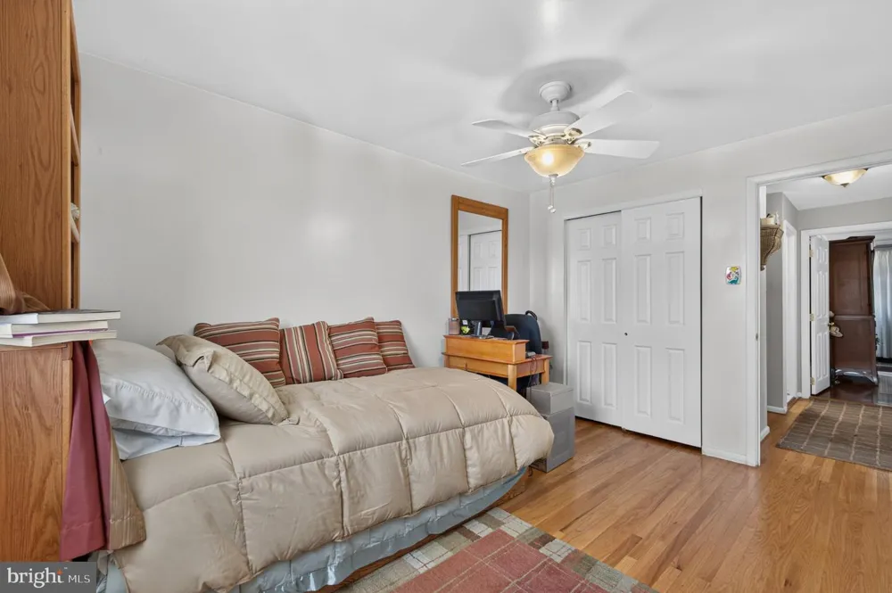 1127 HOWER LANE Philadelphia, PA 19115