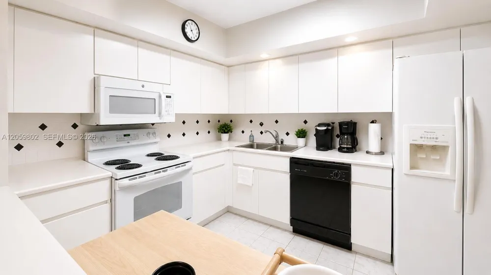 9455 Collins Ave #501 Surfside, FL 33154
