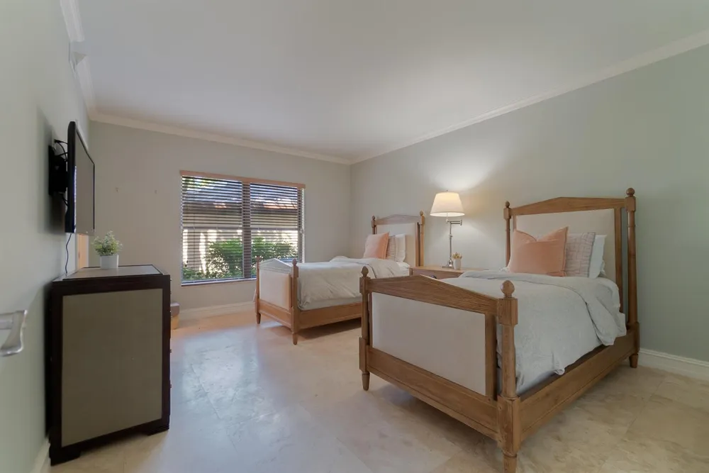 13400 Polo Road W #104 Wellington, FL 33414