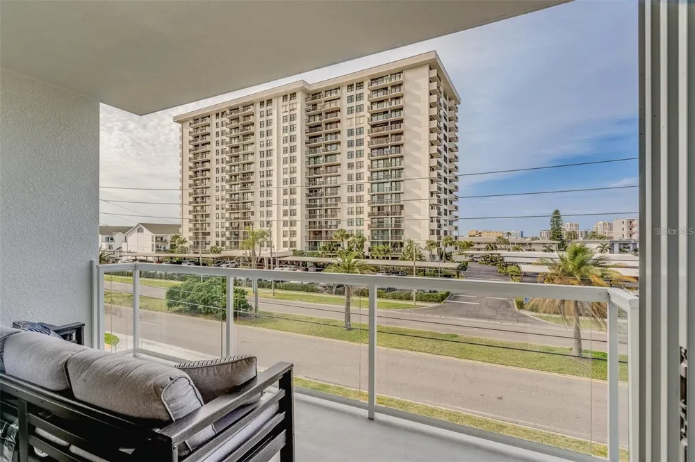 415 ISLAND WAY #311 Clearwater, FL 33767
