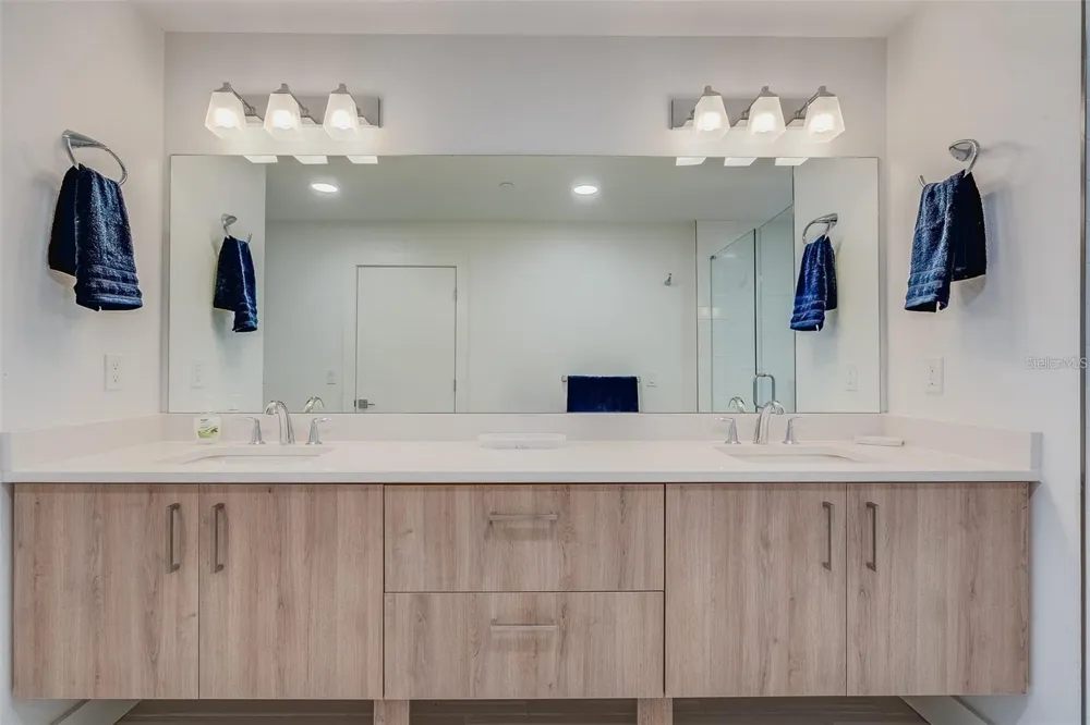 415 ISLAND WAY #311 Clearwater, FL 33767