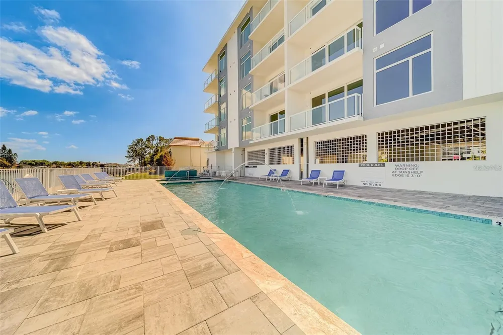 415 ISLAND WAY #311 Clearwater, FL 33767