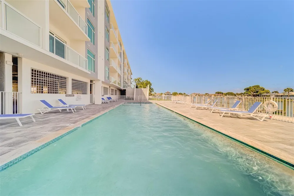 415 ISLAND WAY #311 Clearwater, FL 33767