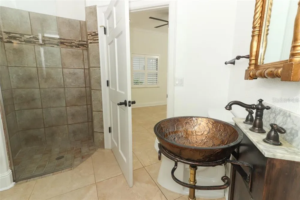 1442 PALM AVENUE Winter Park, FL 32789