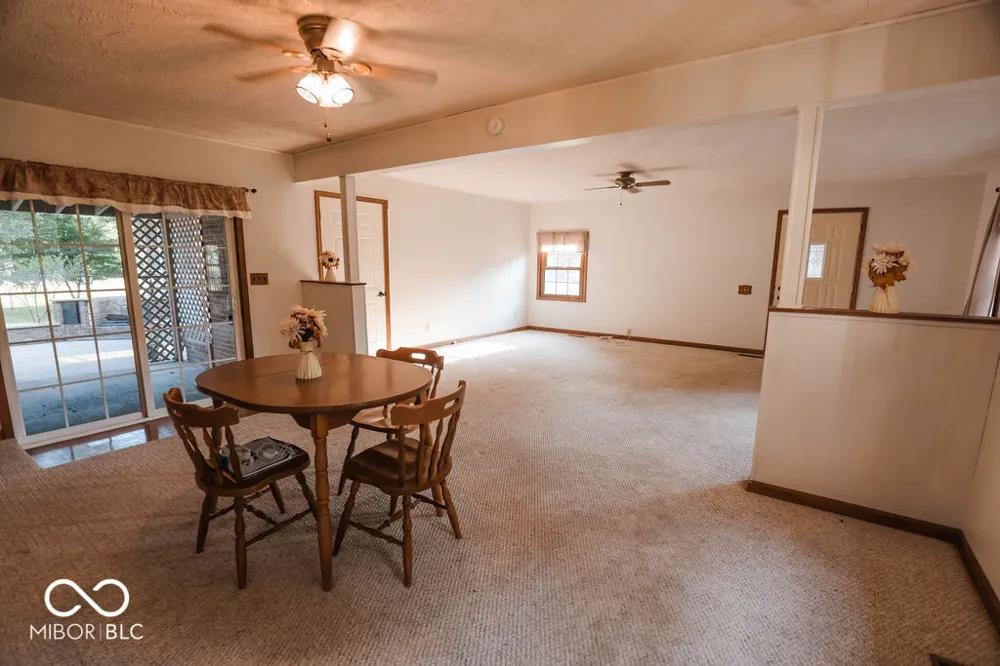 8495 Big Bend Road Martinsville, IN 46151