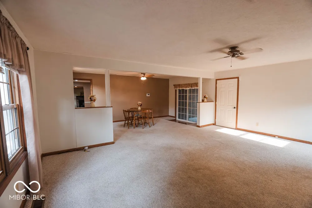 8495 Big Bend Road Martinsville, IN 46151