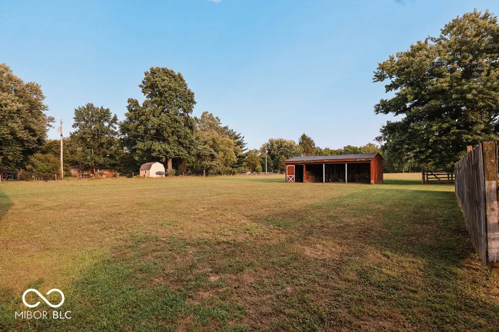 8495 Big Bend Road Martinsville, IN 46151