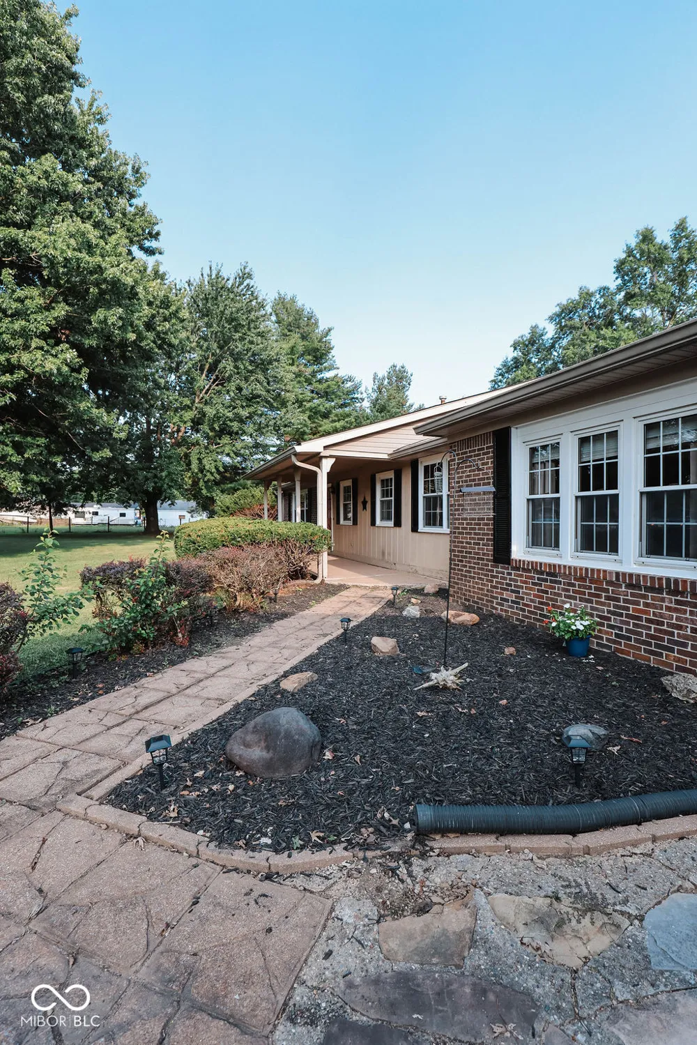 8495 Big Bend Road Martinsville, IN 46151