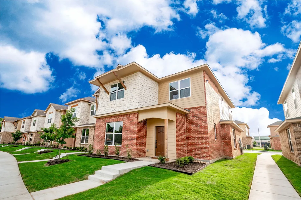 3701 Bonnie Brae Street Denton, TX 76226