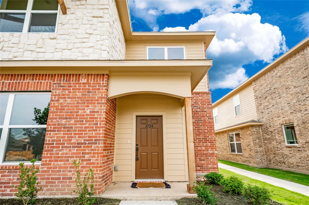 3701 Bonnie Brae Street Denton, TX 76226