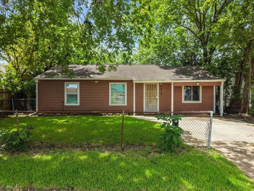 3010 Fern Street Pasadena, TX 77503
