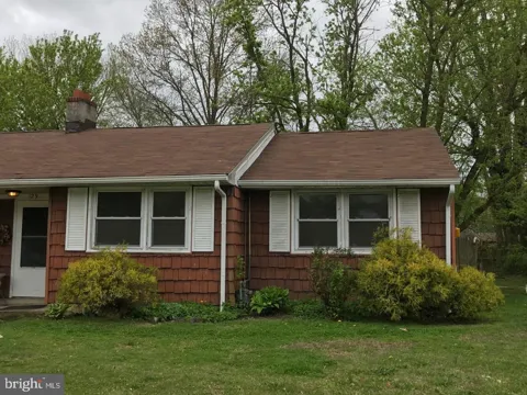 129 LEMMON AVENUE
