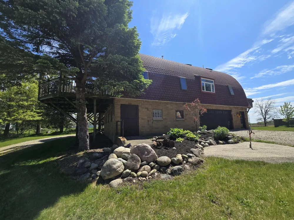 27546 Wait Road Sturgis, MI 49091