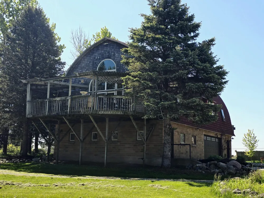 27546 Wait Road Sturgis, MI 49091