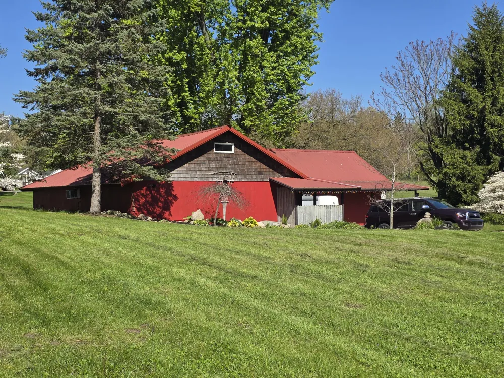 27546 Wait Road Sturgis, MI 49091