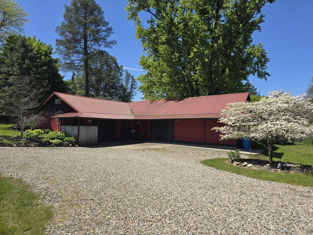27546 Wait Road Sturgis, MI 49091