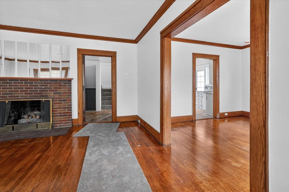 939 Backus Street Jackson, MI 49202