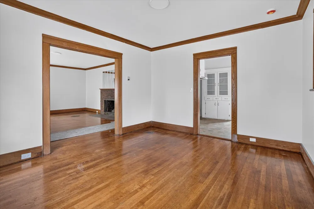 939 Backus Street Jackson, MI 49202