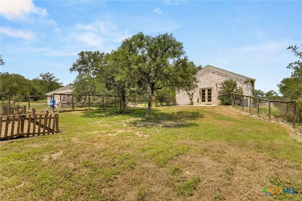 2188 Bretzke Lane New Braunfels, TX 78132