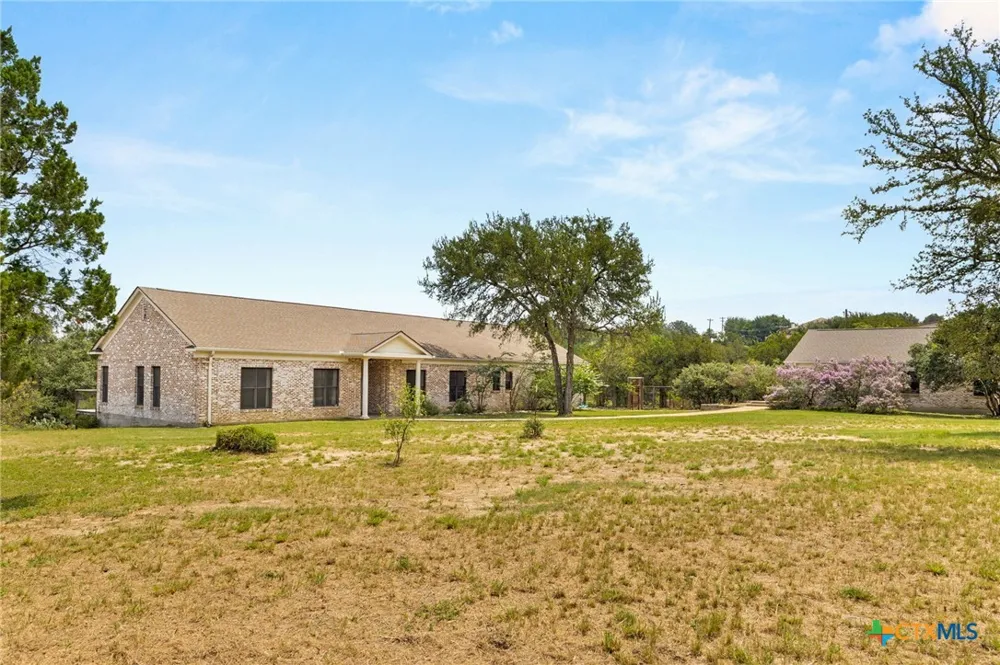 2188 Bretzke Lane New Braunfels, TX 78132