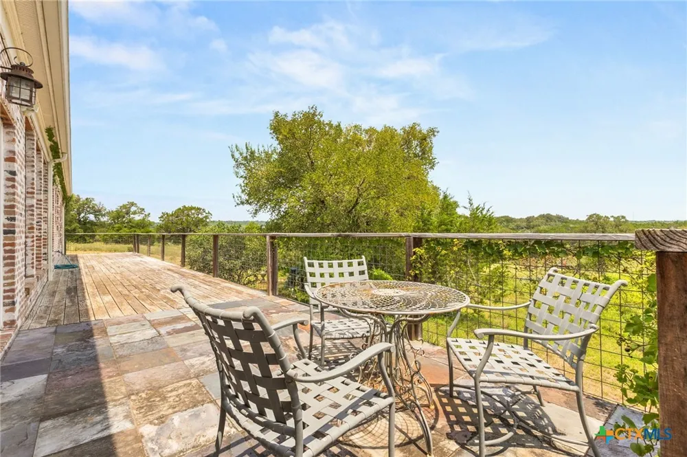 2188 Bretzke Lane New Braunfels, TX 78132
