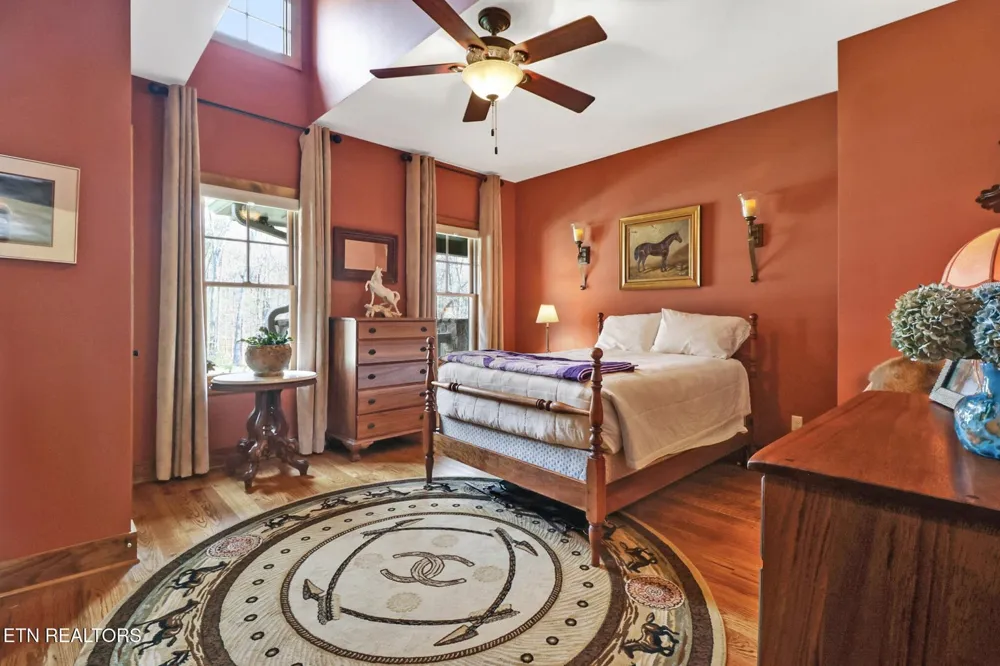 1201 Bridle Trl Spencer, TN 38585
