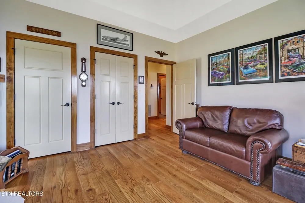 1201 Bridle Trl Spencer, TN 38585