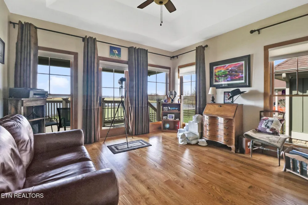 1201 Bridle Trl Spencer, TN 38585