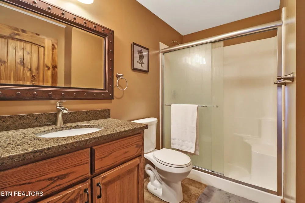1201 Bridle Trl Spencer, TN 38585