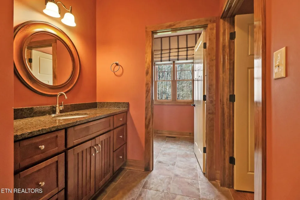 1201 Bridle Trl Spencer, TN 38585
