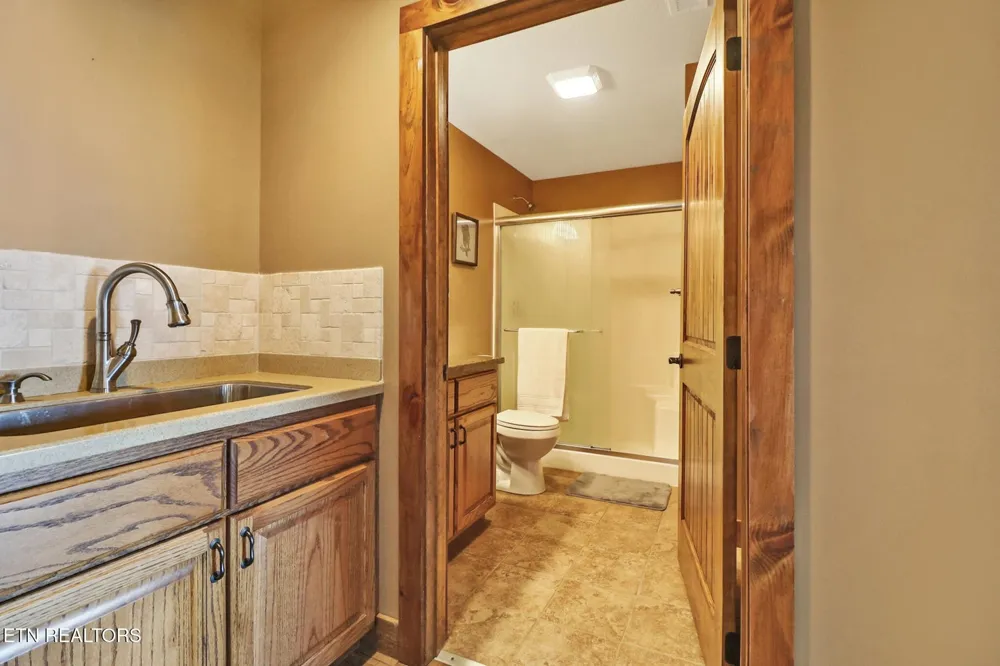 1201 Bridle Trl Spencer, TN 38585