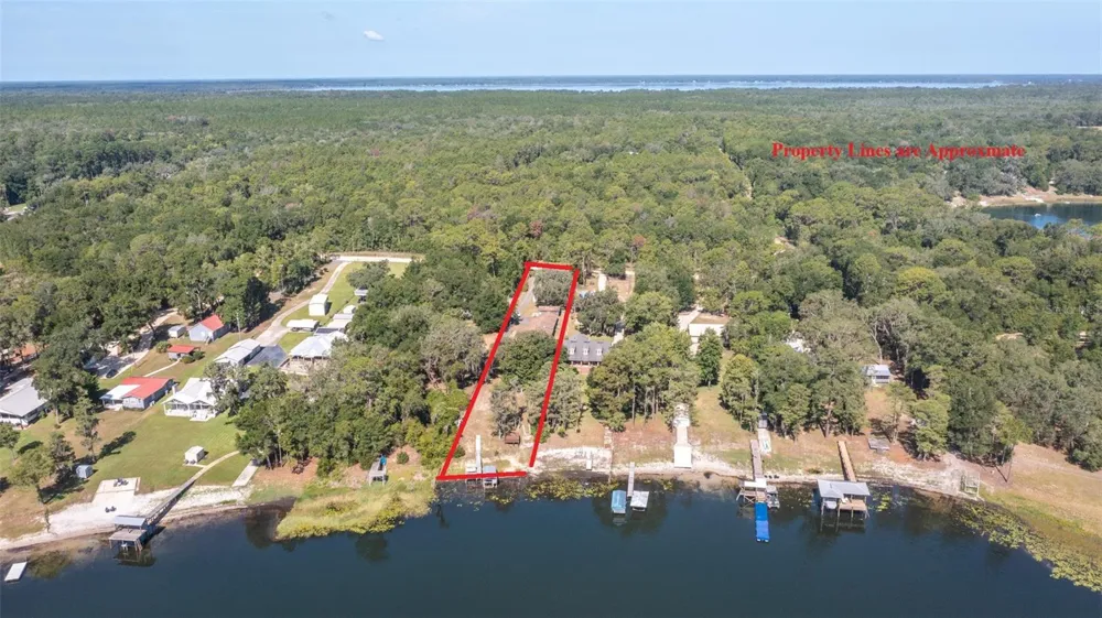 8443 LILLY LAKE ROAD Melrose, FL 32666