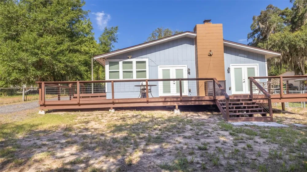 8443 LILLY LAKE ROAD Melrose, FL 32666