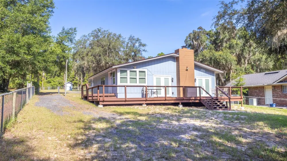 8443 LILLY LAKE ROAD Melrose, FL 32666