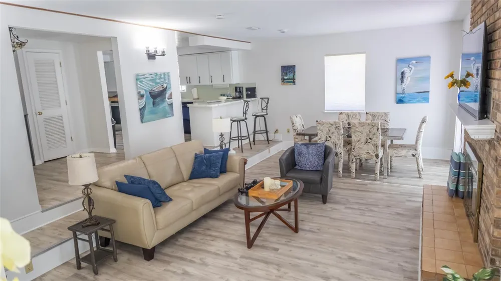 8443 LILLY LAKE ROAD Melrose, FL 32666