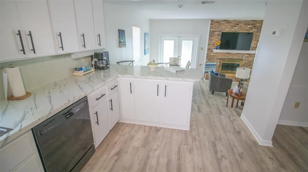 8443 LILLY LAKE ROAD Melrose, FL 32666