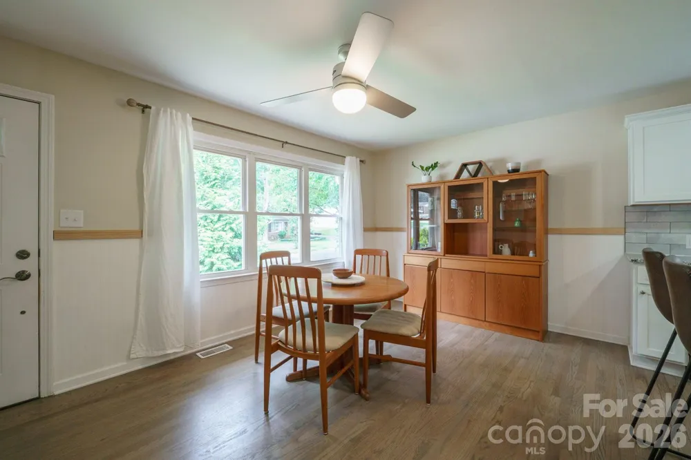 200 Point Circle Belmont, NC 28012