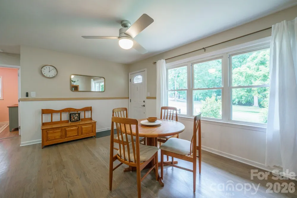 200 Point Circle Belmont, NC 28012