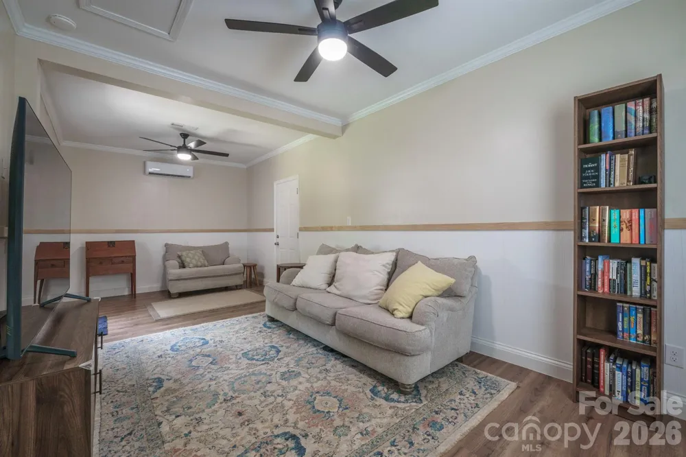 200 Point Circle Belmont, NC 28012
