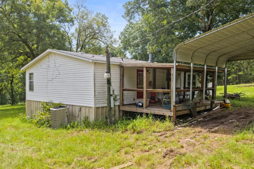 1381 COUNTY ROAD 1763 Linden, TX 75563