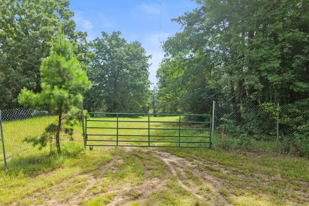 1381 COUNTY ROAD 1763 Linden, TX 75563